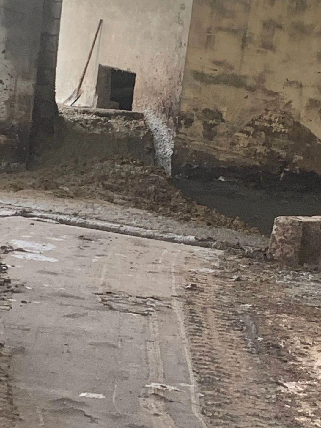 土壤污染工業廢渣氣味修復再利用.jpg 土壤污染工業廢渣氣味修復再利用.jpg