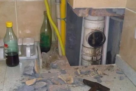 家里廚房有臭味怎么辦,潔匠凈化助您各個(gè)擊破!.jpg 家里廚房有臭味怎么辦,潔匠凈化助您各個(gè)擊破!.jpg